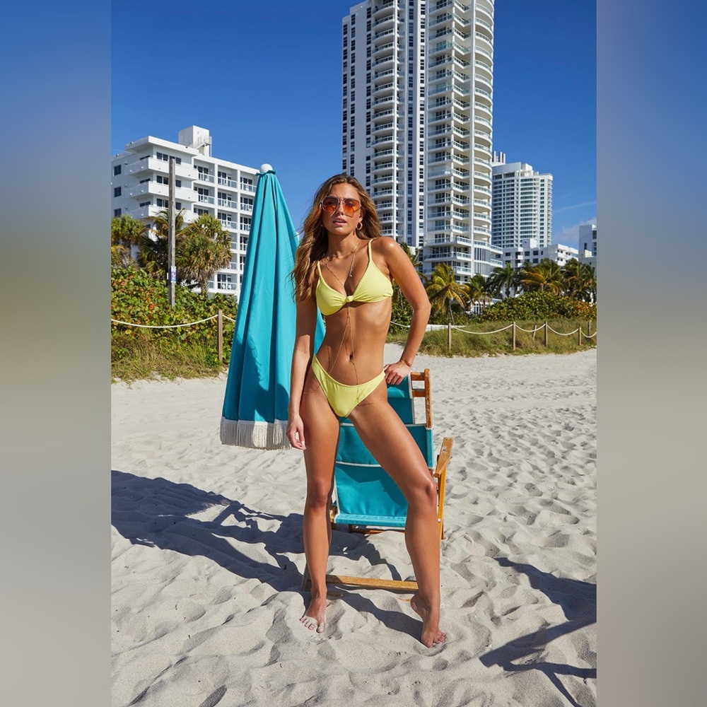 Lulu’s - Sandy Sensation Yellow Ribbed Bikini - XS